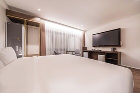 Cloudin Hotel Mokpo Peace Square Branch