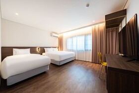 Cloudin Hotel Mokpo Peace Square Branch
