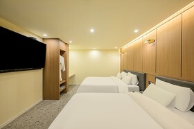 Mokpo H Avenue Hotel Peace Plaza
