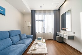 Urban Hotel