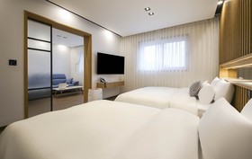 Urban Hotel