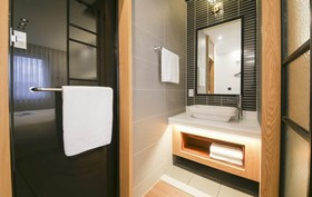 Urban Hotel