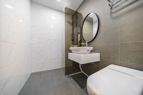 Urban Hotel
