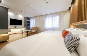 Urban Hotel
