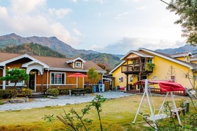 Healing Resort Maple Village hue