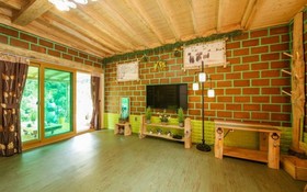 Muju Heukjip Punggyeong Pension
