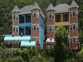 Muju Iris Pension