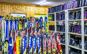 Muju Ppalganjibung Ski Shop Pension