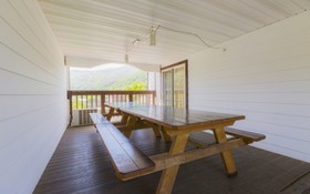 Muju Seolguk Pension