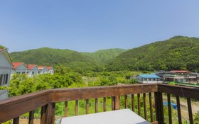 Muju Seolguk Pension