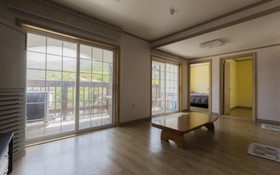 Muju Seolguk Pension