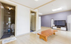 Muju Seolguk Pension