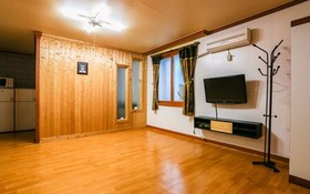 Muju Snowflower Travel Pension