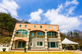 Muju Solhyanggi Pension
