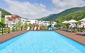 Muju The Haru Pool Villa