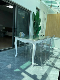 Lim Sea Side Poolvilla Pension