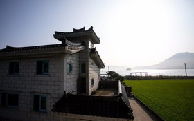 Namhae Badatga Byeoljang Pension