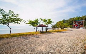Namhae Bamsum Story Pension