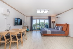 Namhae Byeoldamda Pension