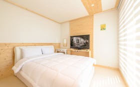 Namhae Macaron Pension