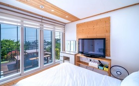 Namhae Macaron Pension