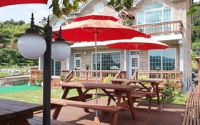 Namhae Memory Plus Bed and Breakfast