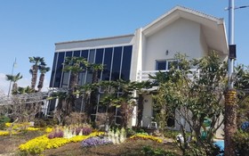 Namhae Seokbujak Jeongwon Pension