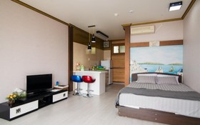 Namhae Skyblue Sea Pension