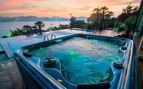 Namhae Skyblue Sea Pension