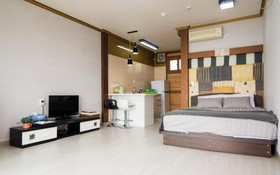 Namhae Skyblue Sea Pension