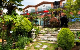 Namhae Skyblue Sea Pension