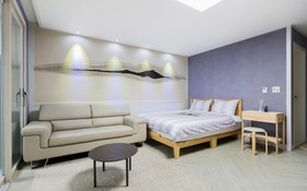 Namhae Traum House Bed and Breakfast