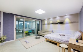 Namhae Traum House Bed and Breakfast