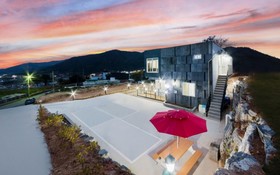 Namhae Traum House Bed and Breakfast