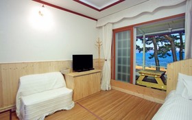 Namhae Wolpo Pension