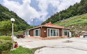 Namhae Yanghwahwangto Pension