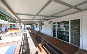 Paju Bau Garden Pension