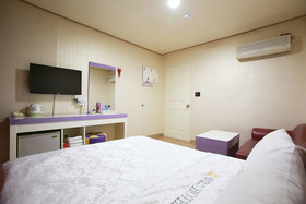 Paju Phillips