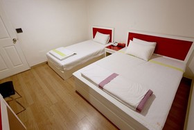 Paju Phillips