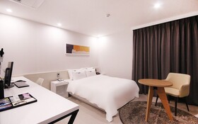Boutique Hotel XYM
