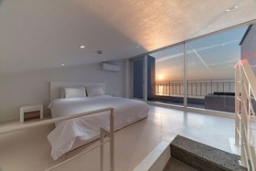 Daytona Pool Villa
