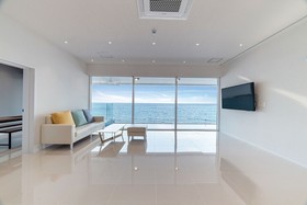 Daytona Pool Villa