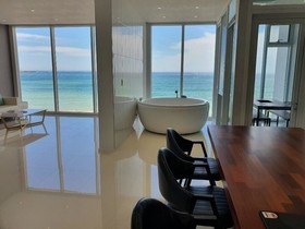 Daytona Pool Villa