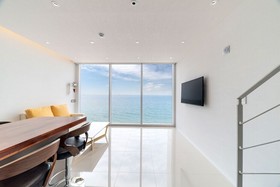 Daytona Pool Villa