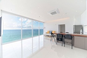 Daytona Pool Villa