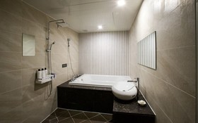 Design Hotel 2ne1 Jukdo Market Pohang