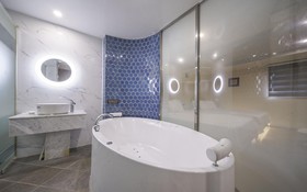 Design Hotel 2ne1 Jukdo Market Pohang