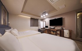 Design Hotel 2ne1 Jukdo Market Pohang