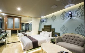 Design Hotel 2ne1 Jukdo Market Pohang
