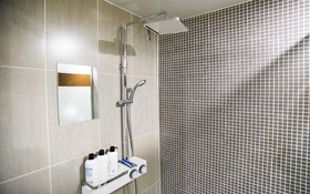 Design Hotel 2ne1 Jukdo Market Pohang